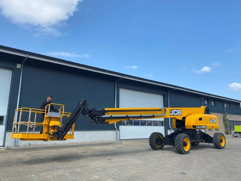 JCB AJ125D Diesel Telescoop Hoogwerker 40 Meter Werkhoogte as New ! - Nacelle télescopique: photos 2 JCB AJ125D Diesel Telescoop Hoogwerker 40 Meter Werkhoogte as New ! - Nacelle télescopique: photos 2