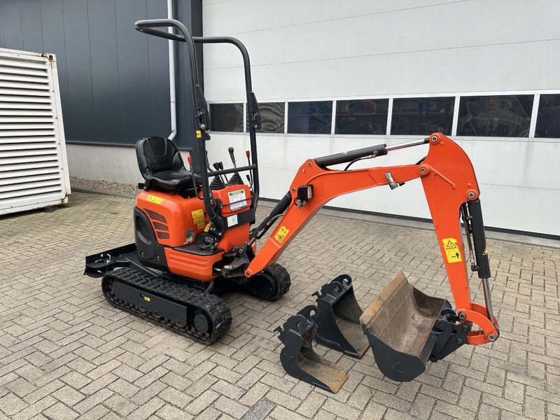 Kubota U10-3 Minigraver Diesel Graafmachine 2021 ! 690 uur ! As New ! - Mini pelle: photos 5 Kubota U10-3 Minigraver Diesel Graafmachine 2021 ! 690 uur ! As New ! - Mini pelle: photos 5