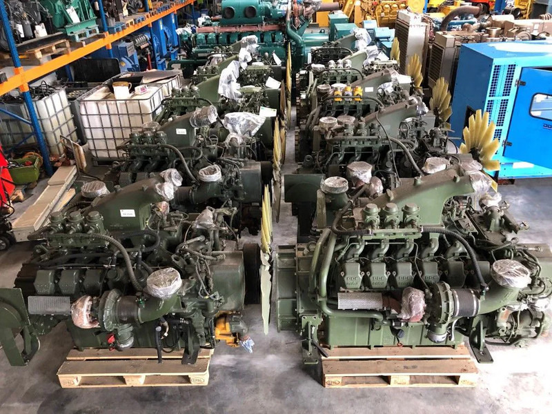 MTU 12V 2000 633 PK 12V 2000 633 PK Diesel Engine - Moteur: photos 4 MTU 12V 2000 633 PK 12V 2000 633 PK Diesel Engine - Moteur: photos 4