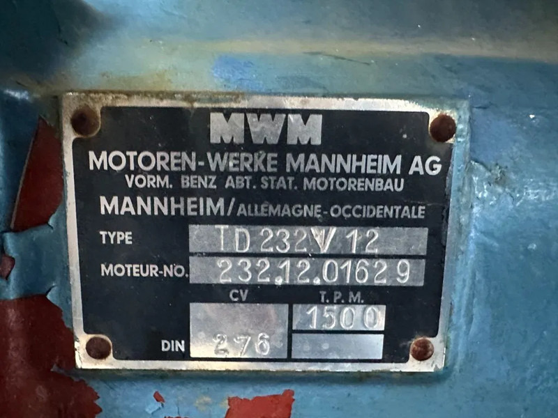 MWM TD 232 V12 Jeumont Schneider 215 kVA noodstroom generatorset - Groupe électrogène: photos 3 MWM TD 232 V12 Jeumont Schneider 215 kVA noodstroom generatorset - Groupe électrogène: photos 3