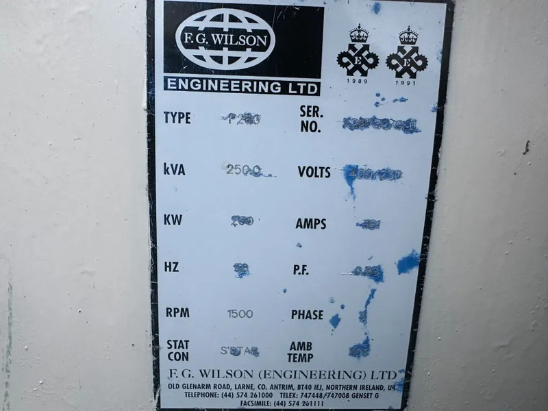 Perkins 2006 TG2A FG Wilson Stamford 250 kVA Silent generatorset - Groupe électrogène: photos 5 Perkins 2006 TG2A FG Wilson Stamford 250 kVA Silent generatorset - Groupe électrogène: photos 5