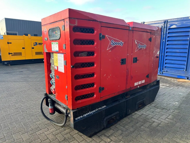 SDMO R110 C3 John Deere Leroy Somer 110 kVA Silent Rental generatorset Stage 3A - Groupe électrogène: photos 3 SDMO R110 C3 John Deere Leroy Somer 110 kVA Silent Rental generatorset Stage 3A - Groupe électrogène: photos 3