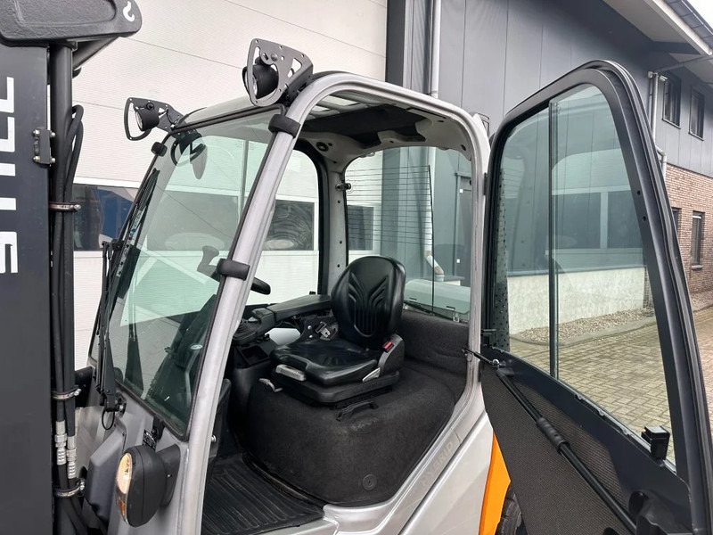 Still RX70-30T 3 ton Duplex Freelift Sideshift Positioner Vorkenversteller LPG Heftruck 2017 - Chariot élévateur à gaz: photos 5 Still RX70-30T 3 ton Duplex Freelift Sideshift Positioner Vorkenversteller LPG Heftruck 2017 - Chariot élévateur à gaz: photos 5