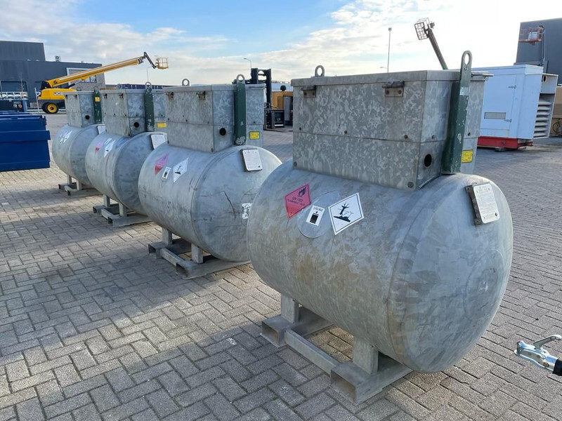 Dieseltank Rietberg 1000 liter Dieseltank Gegalvaniseerd IBC - Cuve de stockage: photos 5 Dieseltank Rietberg 1000 liter Dieseltank Gegalvaniseerd IBC - Cuve de stockage: photos 5