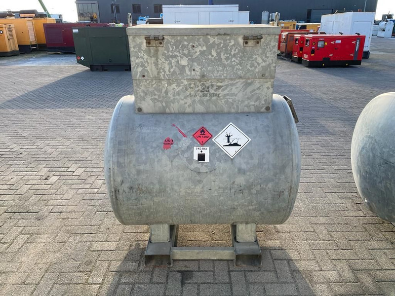 Dieseltank Rietberg 1000 liter Dieseltank Gegalvaniseerd IBC - Cuve de stockage: photos 2 Dieseltank Rietberg 1000 liter Dieseltank Gegalvaniseerd IBC - Cuve de stockage: photos 2