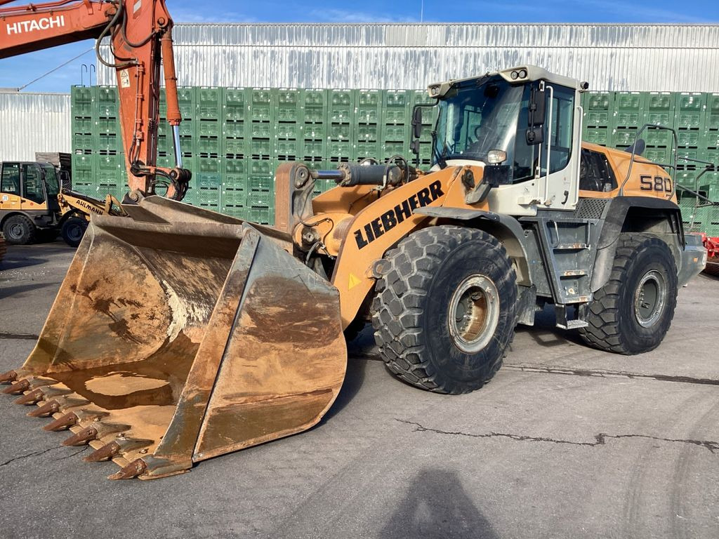 Liebherr L580 Xpower IV Zentralschmierung 5,4 kubik Schau - Chargeuse sur pneus: photos 1 Liebherr L580 Xpower IV Zentralschmierung 5,4 kubik Schau - Chargeuse sur pneus: photos 1