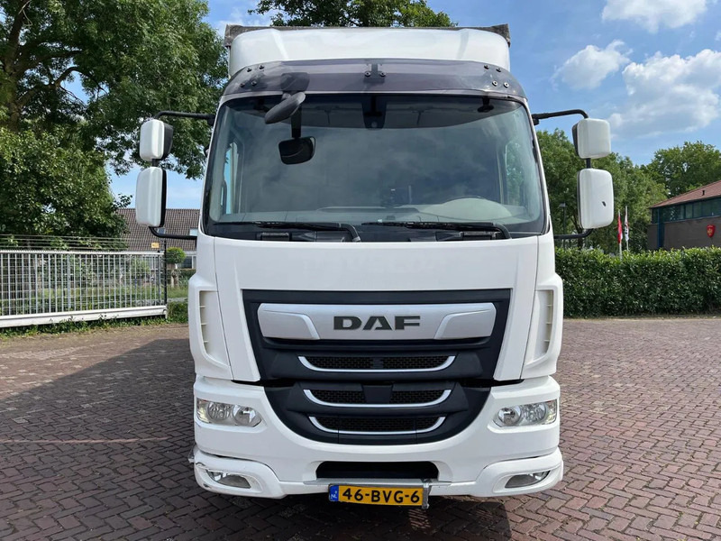 DAF CF 320 FA - Camion fourgon: photos 3 DAF CF 320 FA - Camion fourgon: photos 3
