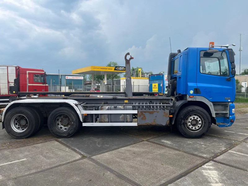 DAF CF FAS CF 85.340 EURO 3 - Camion porte-conteneur/ Caisse mobile, Camion grue: photos 5 DAF CF FAS CF 85.340 EURO 3 - Camion porte-conteneur/ Caisse mobile, Camion grue: photos 5
