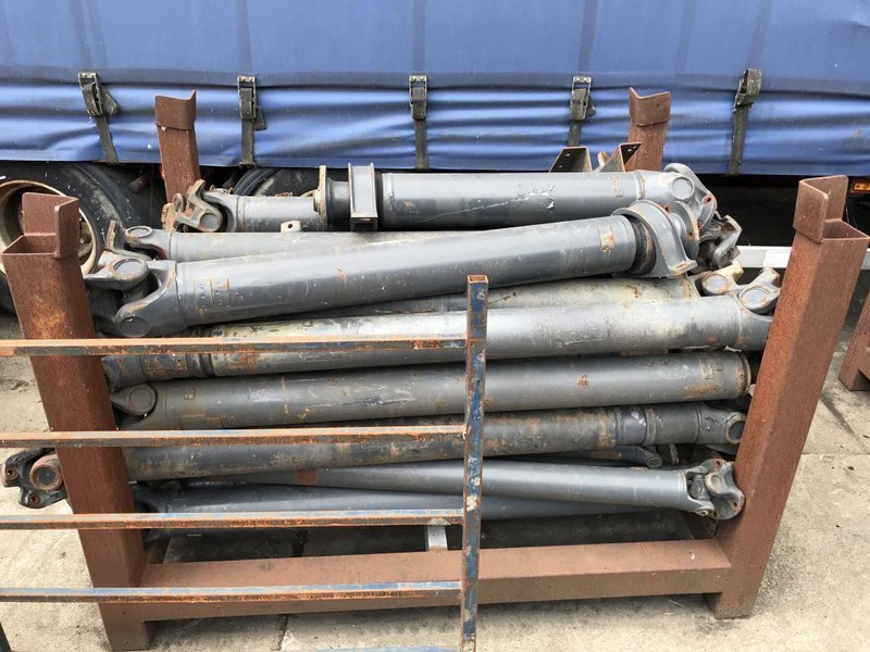 DAF Diverse aandrijfassen DAF - Demi arbre pour Camion: photos 3 DAF Diverse aandrijfassen DAF - Demi arbre pour Camion: photos 3