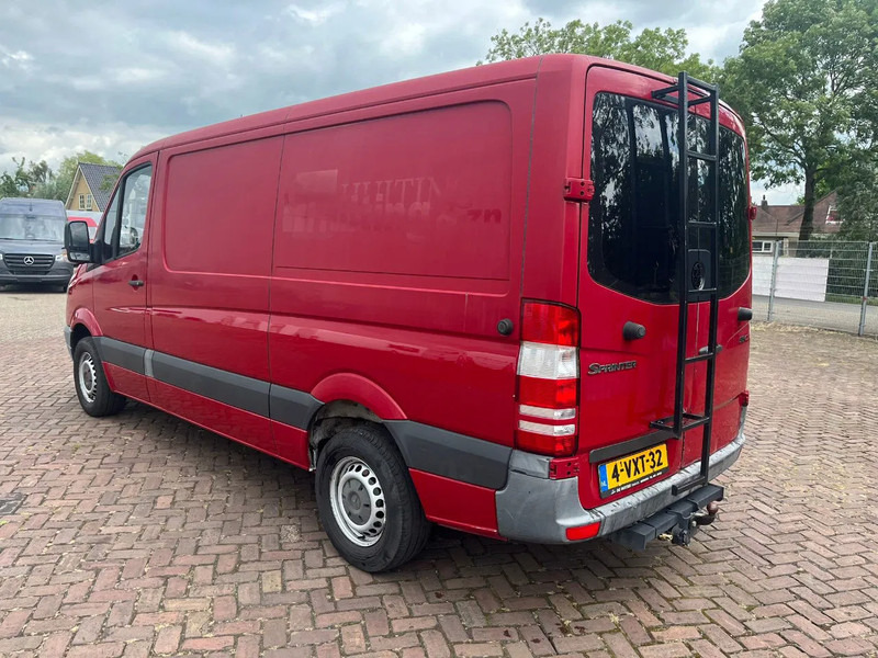 Fourgon utilitaire Mercedes-Benz Sprinter 313 L2H1: photos 5
