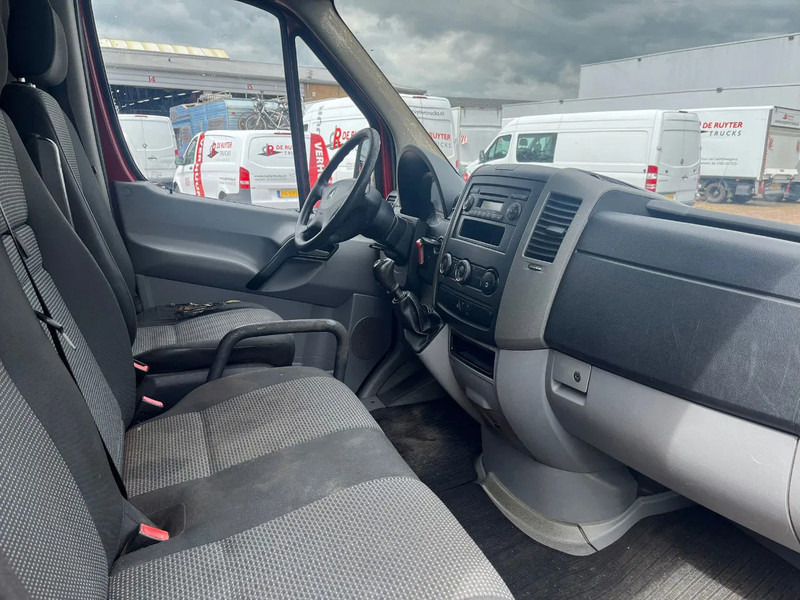 Fourgon utilitaire Mercedes-Benz Sprinter 313 L2H1: photos 11
