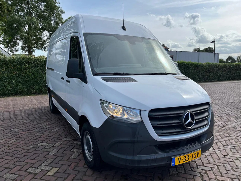Mercedes-Benz Sprinter 317 1.9 CDI L2H1 - Fourgon utilitaire, Utilitaire double cabine: photos 4 Mercedes-Benz Sprinter 317 1.9 CDI L2H1 - Fourgon utilitaire, Utilitaire double cabine: photos 4