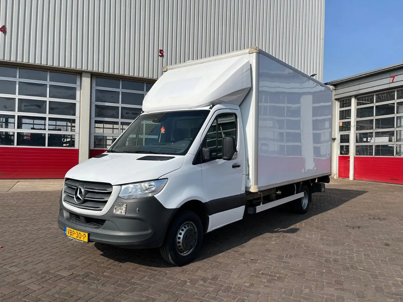 Mercedes-Benz Sprinter 516CDI - Fourgon grand volume: photos 2 Mercedes-Benz Sprinter 516CDI - Fourgon grand volume: photos 2