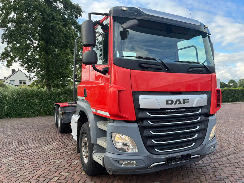 DAF CF 530 FAT intarder - Tracteur routier: photos 4 DAF CF 530 FAT intarder - Tracteur routier: photos 4