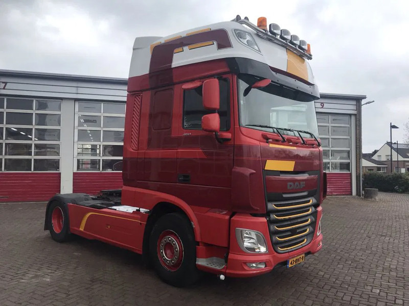 DAF XF 460 FT EURO 6 - Tracteur routier: photos 3 DAF XF 460 FT EURO 6 - Tracteur routier: photos 3