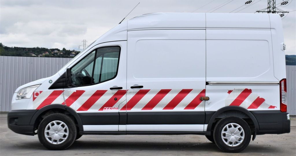Ford TRANSIT 2.2 * Kastenwagen * 4x4 - Fourgon utilitaire: photos 3 Ford TRANSIT 2.2 * Kastenwagen * 4x4 - Fourgon utilitaire: photos 3
