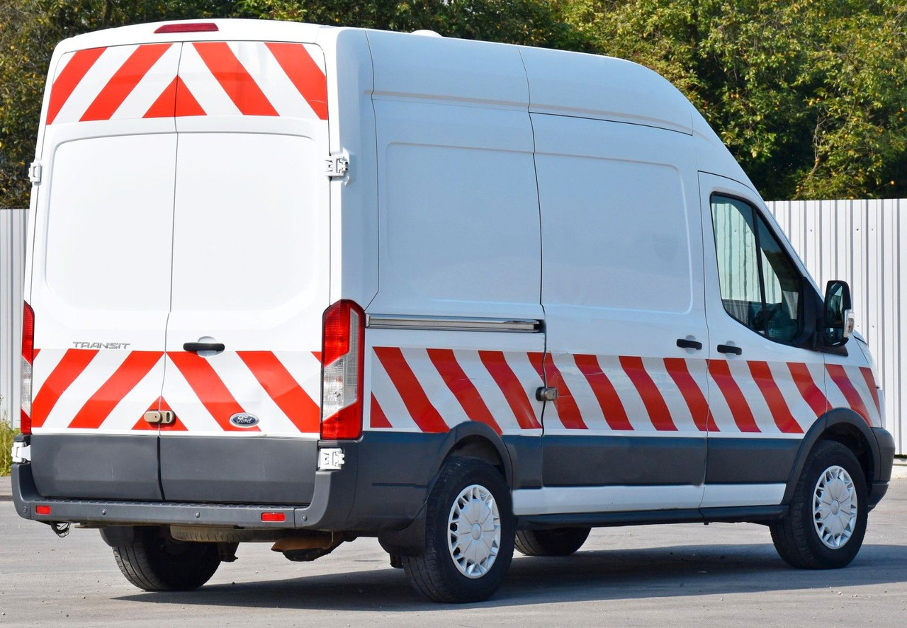 Ford TRANSIT 2.2 * Kastenwagen * 4x4 - Fourgon utilitaire: photos 5 Ford TRANSIT 2.2 * Kastenwagen * 4x4 - Fourgon utilitaire: photos 5