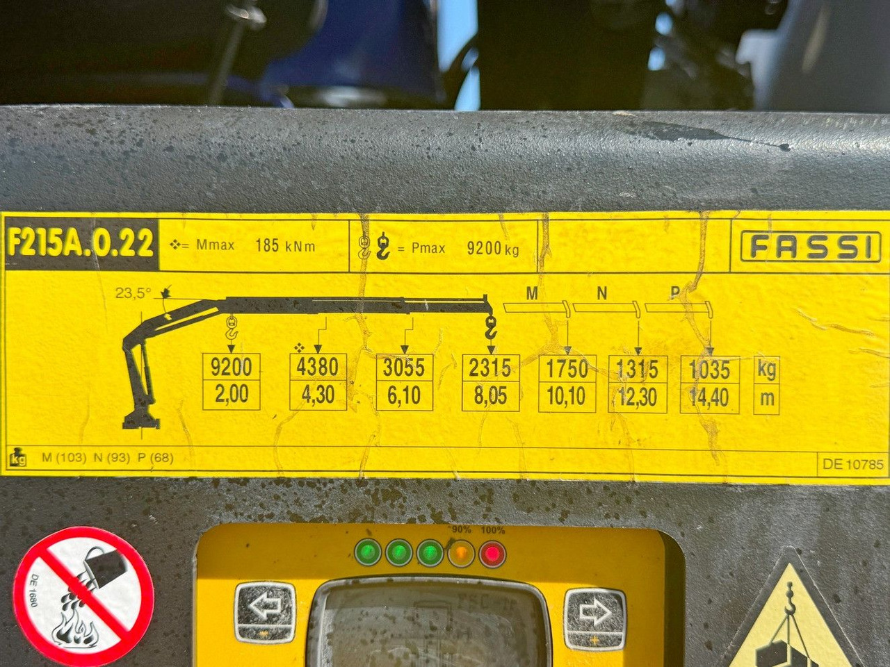 Camion benne, Camion grue Iveco TRAKKER 450 * FASSI F215A.0.22 + FUNK / 8x4 *TOP: photos 9 Camion benne, Camion grue Iveco TRAKKER 450 * FASSI F215A.0.22 + FUNK / 8x4 *TOP: photos 9