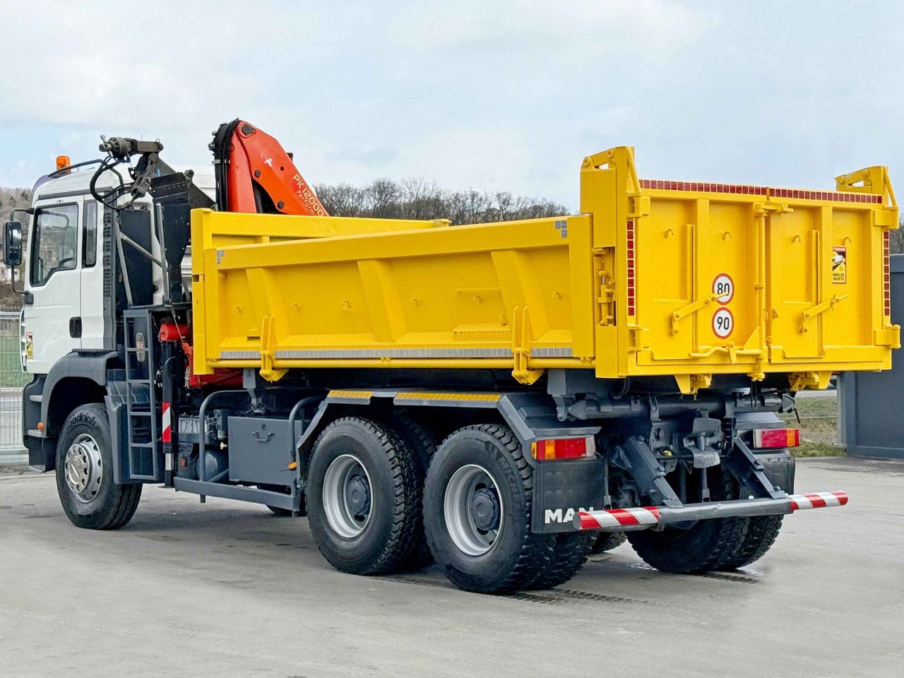 MAN TGA 33.350 * PK 12000 *6x4 * TOPZUSTAND - Camion grue: photos 5 MAN TGA 33.350 * PK 12000 *6x4 * TOPZUSTAND - Camion grue: photos 5
