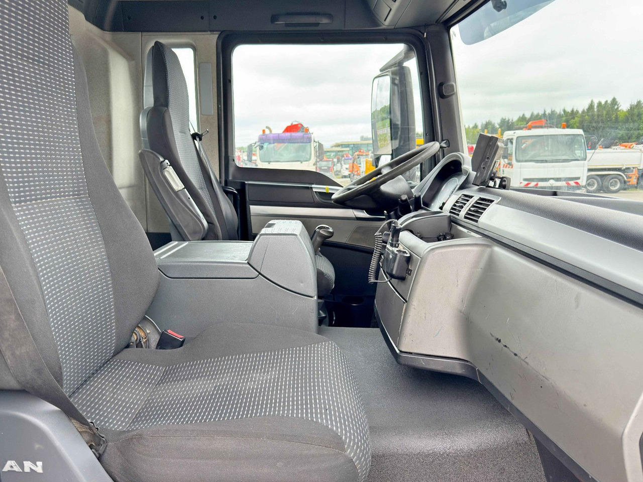 Camion benne, Camion grue MAN TGS 18.320 * KIPPER 4,95m + BORDMATIC*TOPZUSTAND: photos 12