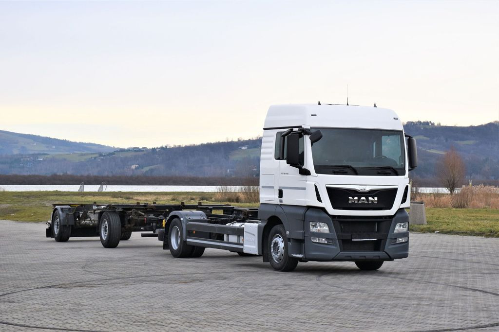 MAN TGX 18.440 Fahrgestell 7,00m + Anhänger 6,90m - Châssis cabine, Camion grue: photos 1 MAN TGX 18.440 Fahrgestell 7,00m + Anhänger 6,90m - Châssis cabine, Camion grue: photos 1