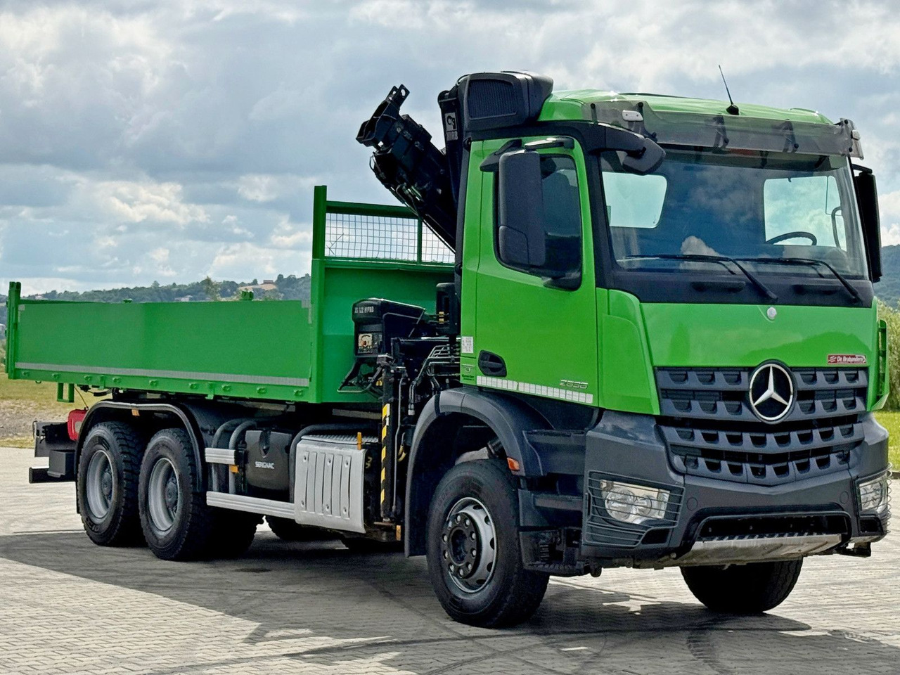 Mercedes-Benz AROCS 2636 * HIAB 122 ES - 3 HIPRO * 6x4 - Camion benne, Camion grue: photos 3 Mercedes-Benz AROCS 2636 * HIAB 122 ES - 3 HIPRO * 6x4 - Camion benne, Camion grue: photos 3