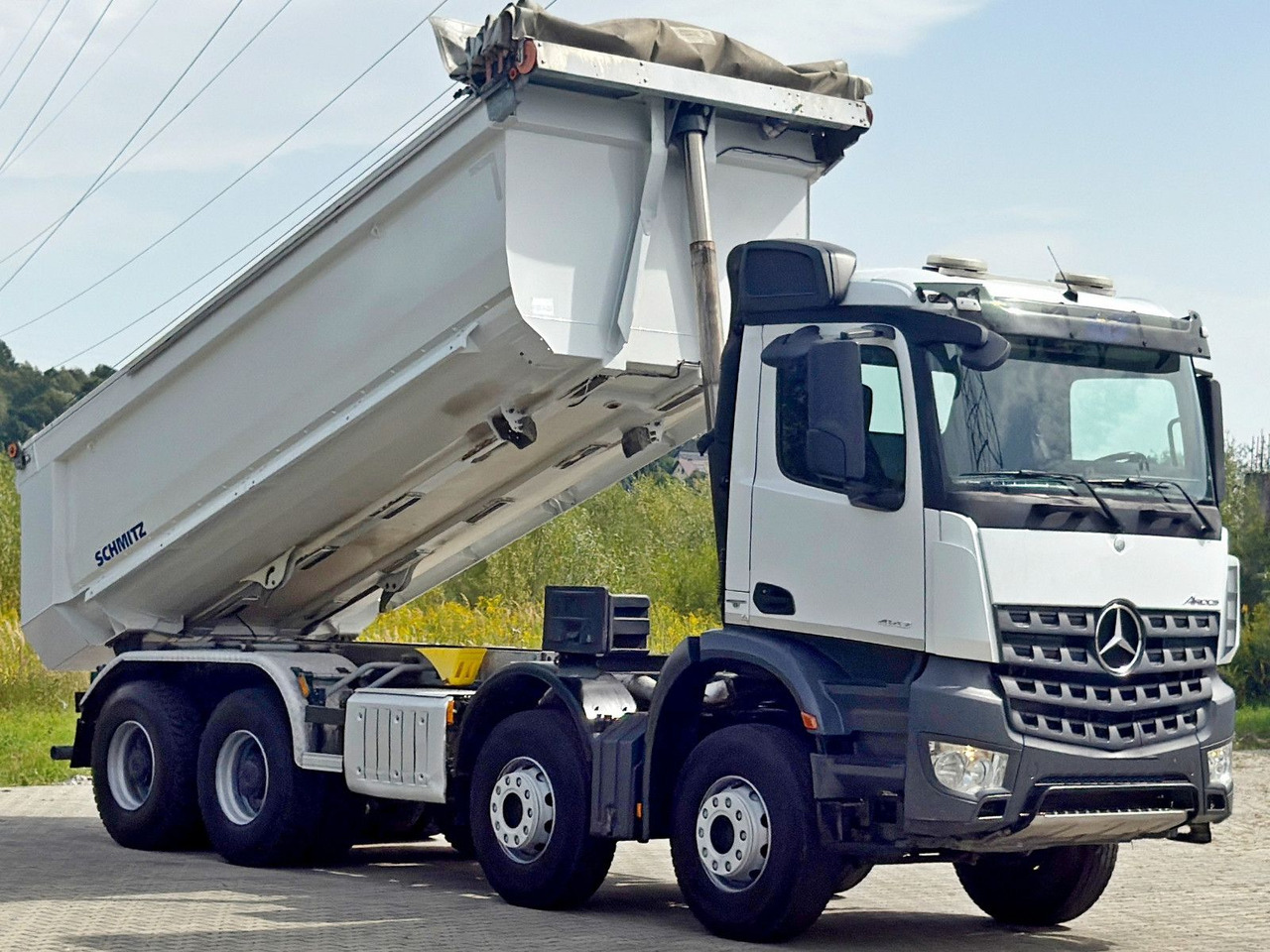 Mercedes-Benz AROCS 4142* KIPPER / 8x4 * TOPZUSTAND - Camion benne: photos 3 Mercedes-Benz AROCS 4142* KIPPER / 8x4 * TOPZUSTAND - Camion benne: photos 3