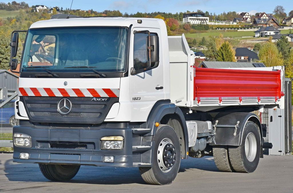 Mercedes-Benz AXOR 1823 * KIPPER 4,45 m * TOPZUSTAND - Camion benne, Camion grue: photos 5 Mercedes-Benz AXOR 1823 * KIPPER 4,45 m * TOPZUSTAND - Camion benne, Camion grue: photos 5