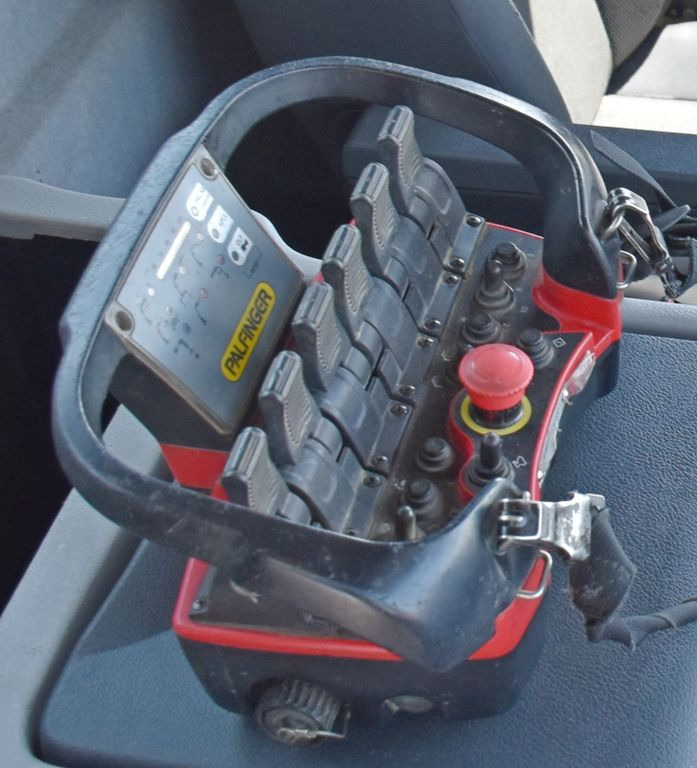 Camion grue, Camion plateau Renault C 320 * PK 12002 EH A + FUNK * TOPZUSTAND Renault C 320 * PK 12002 EH A + FUNK * TOPZUSTAND: photos 13