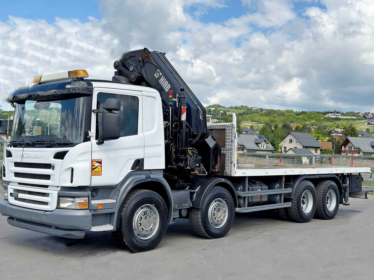 Scania P 420* PLATFORM 6,80m * HIAB 600 EP-5/FUNK * 8x4 - Camion grue: photos 4 Scania P 420* PLATFORM 6,80m * HIAB 600 EP-5/FUNK * 8x4 - Camion grue: photos 4
