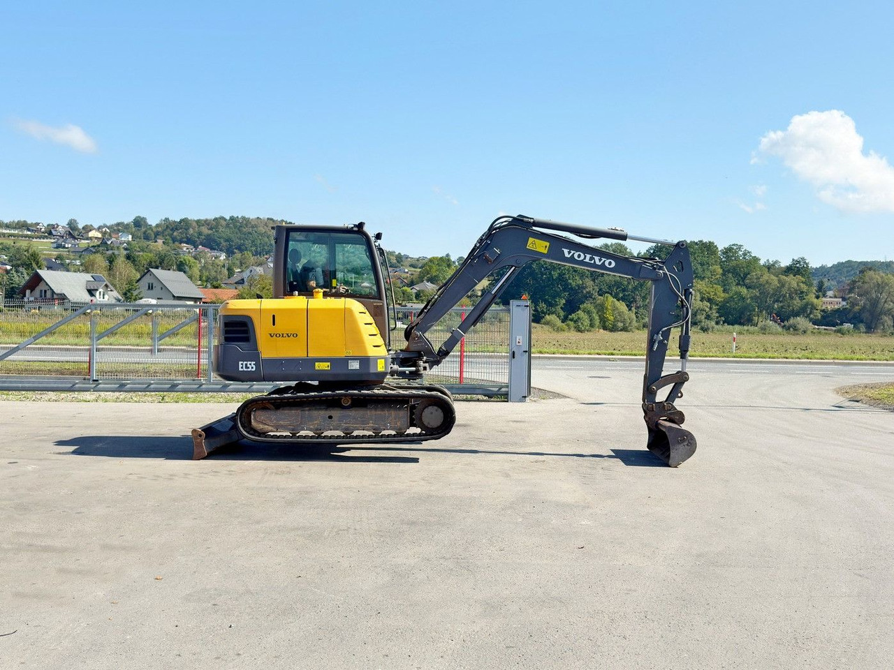 Volvo EC 55 * Raupenbagger * TOPZUSTAND - Bulldozer: photos 1 Volvo EC 55 * Raupenbagger * TOPZUSTAND - Bulldozer: photos 1