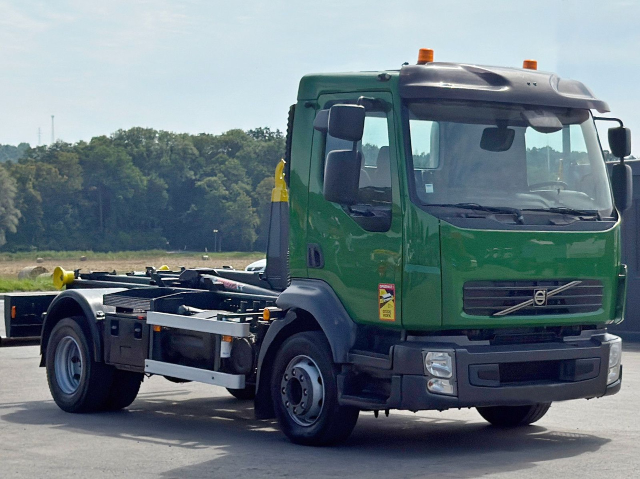 Volvo FL 280 * Abrollkipper * TOPZUSTAND - Camion ampliroll: photos 4 Volvo FL 280 * Abrollkipper * TOPZUSTAND - Camion ampliroll: photos 4