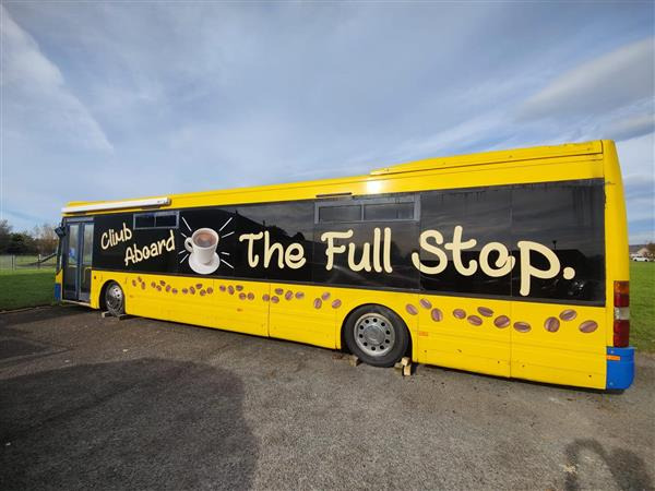 Optare single decker meeting place - Bus à impériale: photos 4 Optare single decker meeting place - Bus à impériale: photos 4