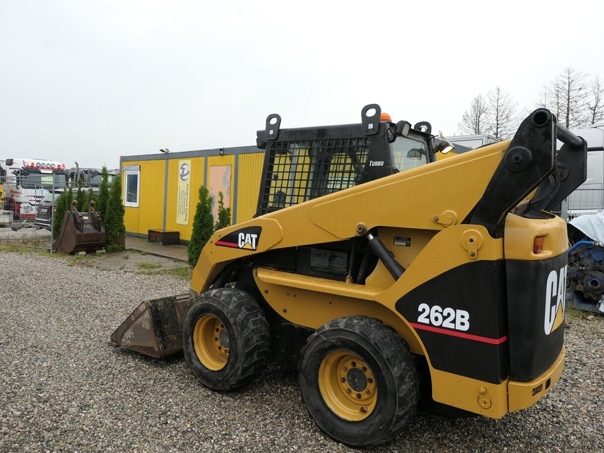 Caterpillar 262 B - Mini chargeuse: photos 5 Caterpillar 262 B - Mini chargeuse: photos 5