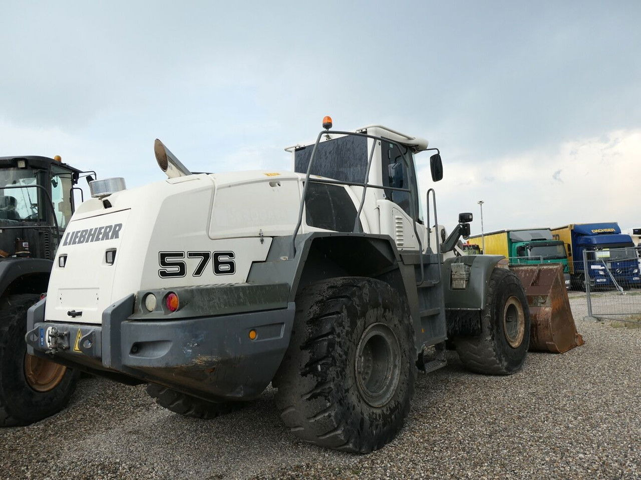 Liebherr L 576 - Chargeuse sur pneus: photos 5 Liebherr L 576 - Chargeuse sur pneus: photos 5
