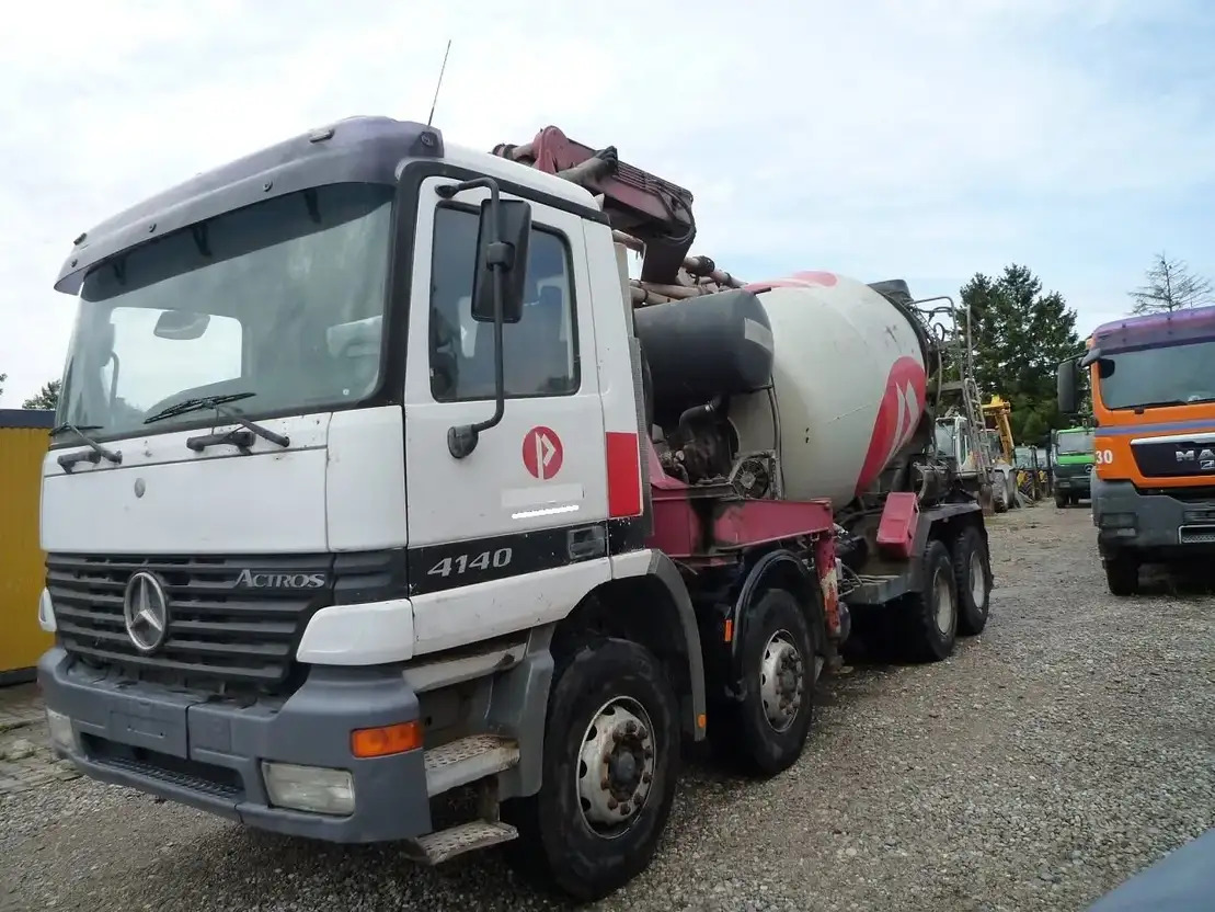 Mercedes-Benz Actros 4141 - Camion malaxeur pompe: photos 4 Mercedes-Benz Actros 4141 - Camion malaxeur pompe: photos 4