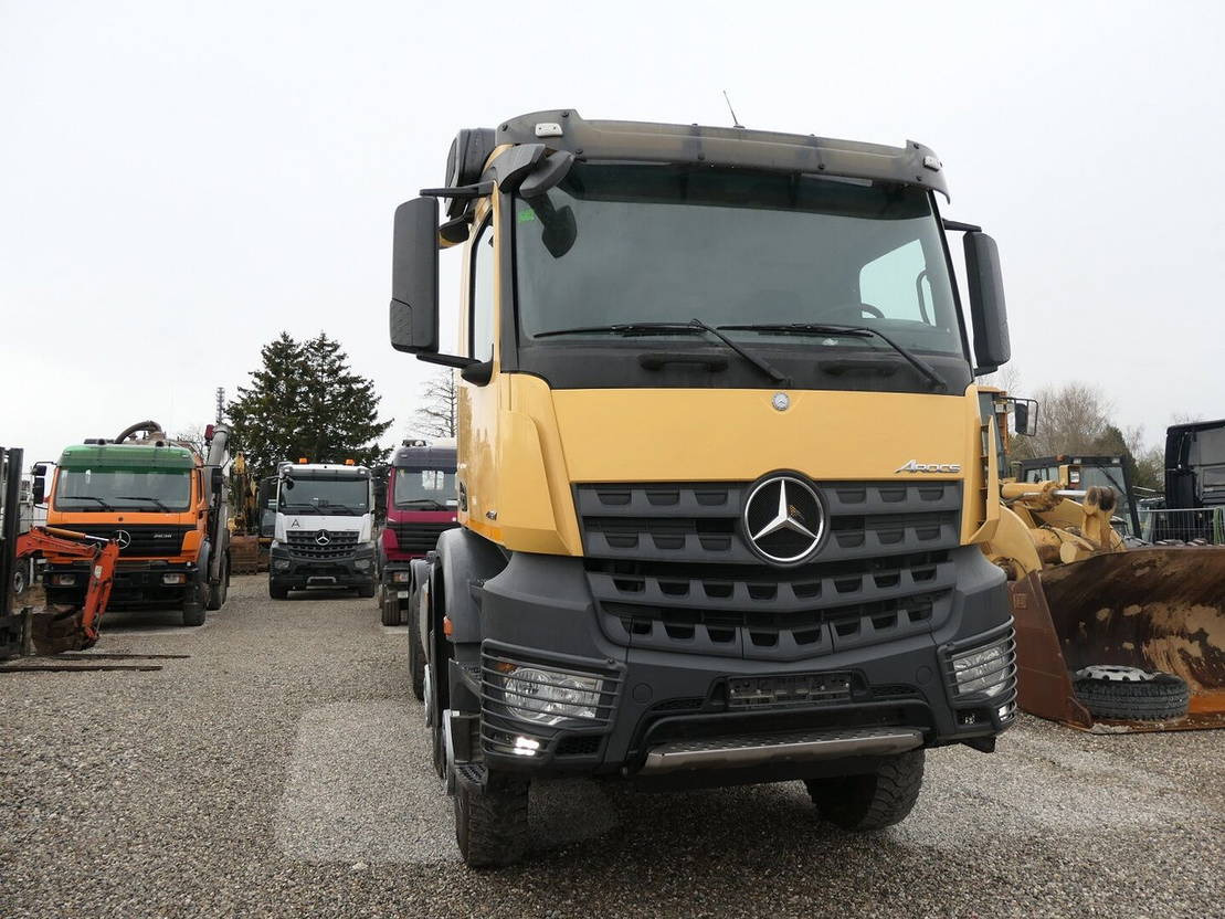 Châssis cabine Mercedes-Benz Arocs 4151 AK: photos 14