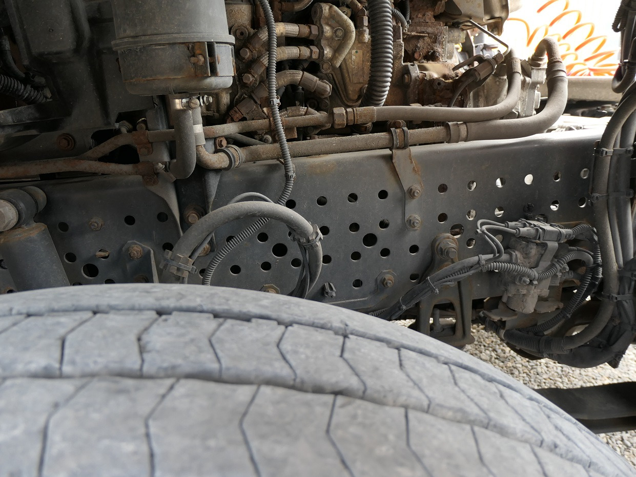 Tracteur routier Mercedes Benz Actros 1845: photos 9