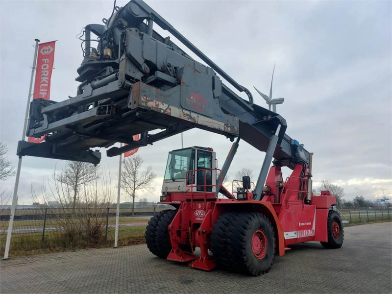 CVS Ferrari F378.5 PB - Reach stacker: photos 4 CVS Ferrari F378.5 PB - Reach stacker: photos 4