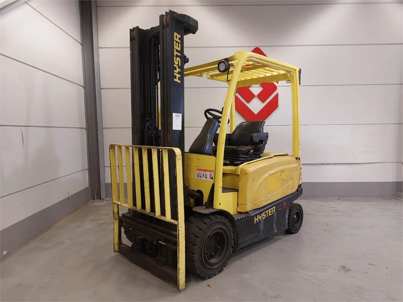 Hyster J2.5 XN-717 - Chariot élévateur électrique: photos 4 Hyster J2.5 XN-717 - Chariot élévateur électrique: photos 4