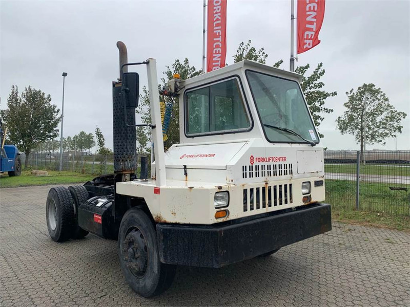 Kalmar Ottawa 50 - Tracteur portuaire: photos 3 Kalmar Ottawa 50 - Tracteur portuaire: photos 3