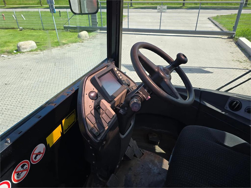 Tracteur portuaire Terberg RT223 4x4: photos 17