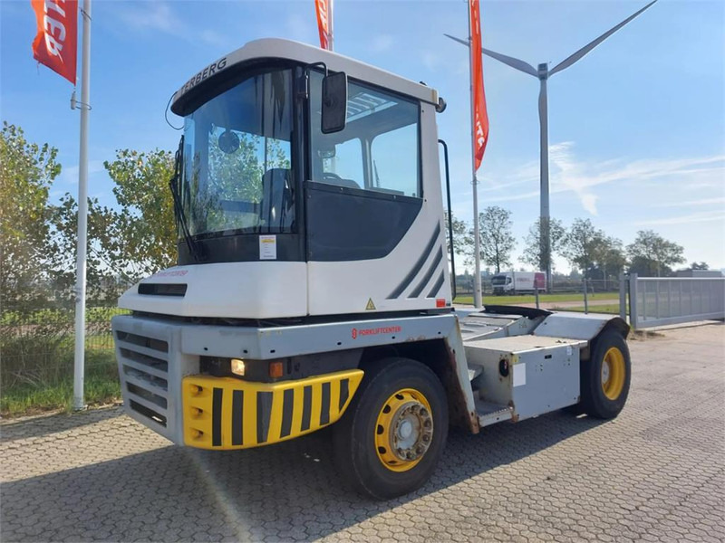Terberg TT223 - Tracteur portuaire: photos 2 Terberg TT223 - Tracteur portuaire: photos 2