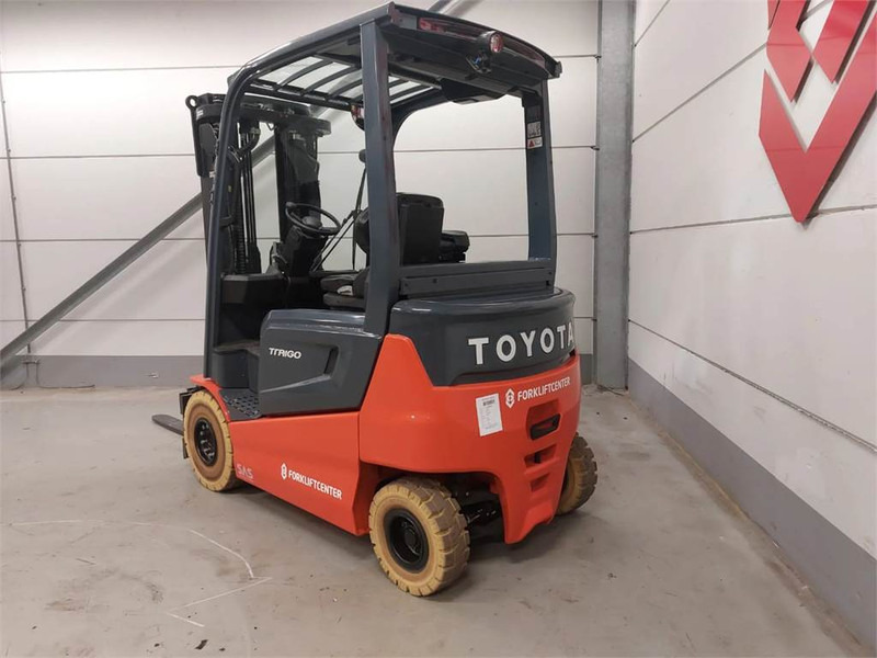 Chariot élévateur électrique Toyota 9FBMK25T: photos 7