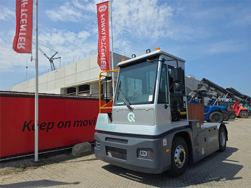 WESTWELL E-Truck S2 - Tracteur portuaire: photos 2 WESTWELL E-Truck S2 - Tracteur portuaire: photos 2
