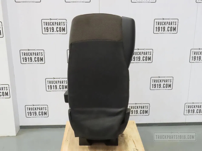 DAF 1844384 Bijrijdersstoel DAF XF 106 - Siège pour Camion: photos 2 DAF 1844384 Bijrijdersstoel DAF XF 106 - Siège pour Camion: photos 2