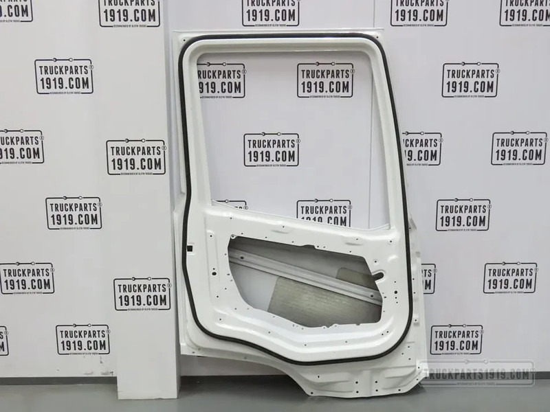 DAF 2197011 Portier DAF XG Links - Carrosserie et extérieur pour Camion: photos 2 DAF 2197011 Portier DAF XG Links - Carrosserie et extérieur pour Camion: photos 2