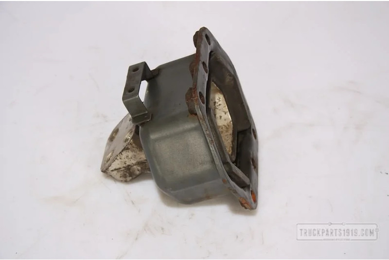 DAF Engines & Parts Motorsteun achter - Support de moteur pour Camion: photos 1 DAF Engines & Parts Motorsteun achter - Support de moteur pour Camion: photos 1