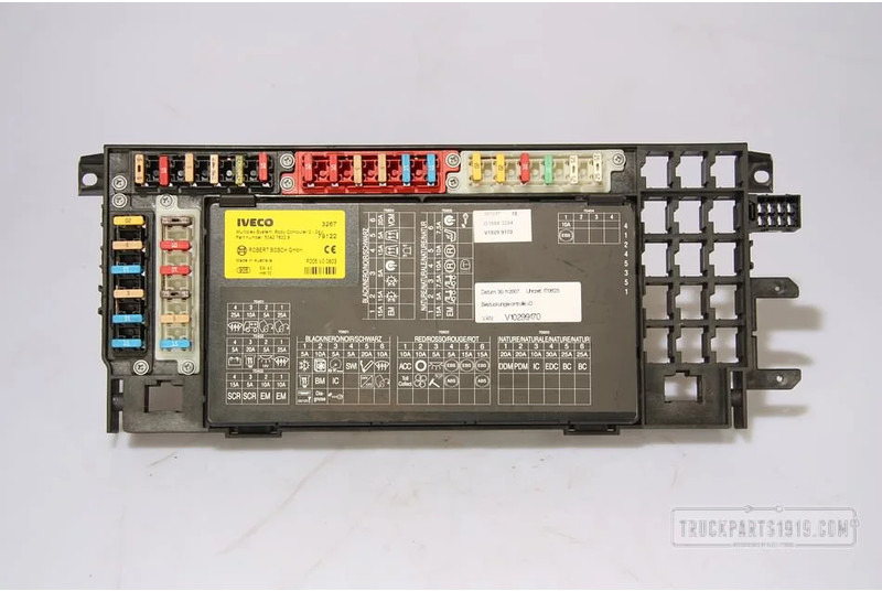Iveco Electrical System Body computer euro 5 - Bloc de gestion pour Camion: photos 1 Iveco Electrical System Body computer euro 5 - Bloc de gestion pour Camion: photos 1