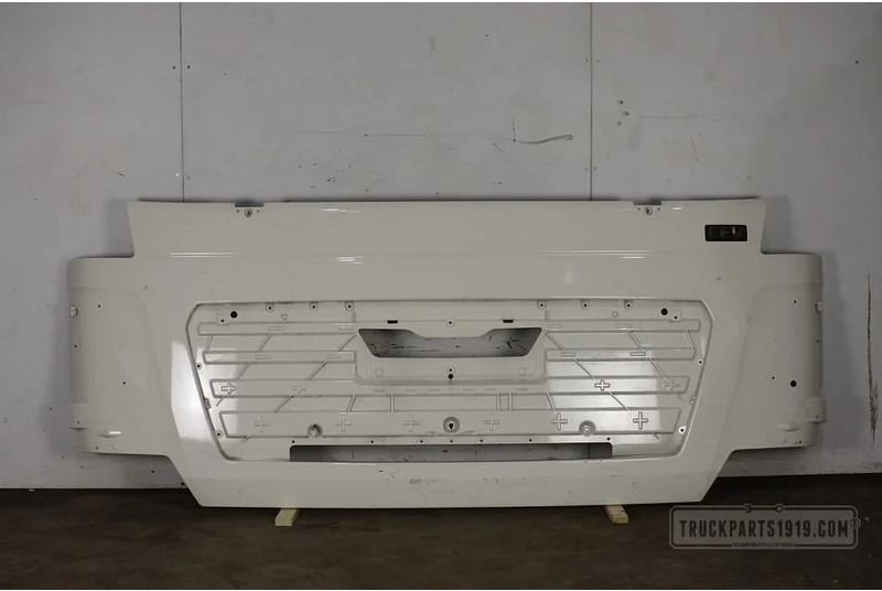 MAN Body & Chassis Parts Grille TGX Euro5 - Calandre pour Camion: photos 1 MAN Body & Chassis Parts Grille TGX Euro5 - Calandre pour Camion: photos 1